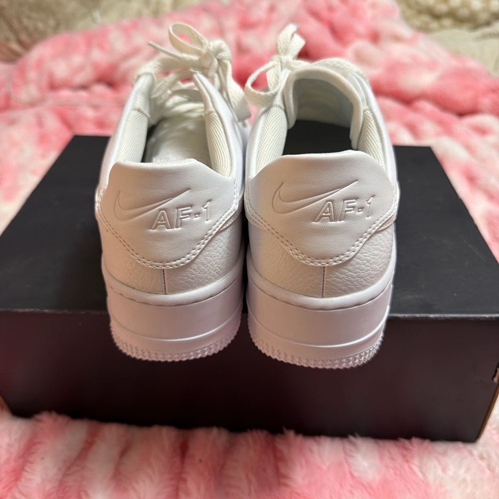 Nike Air Force 1 '07 Women's Shoes - Picture 4 of 12